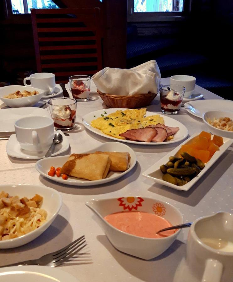 Viesu Nams Zala Sala Hotel Litavniki Buitenkant foto